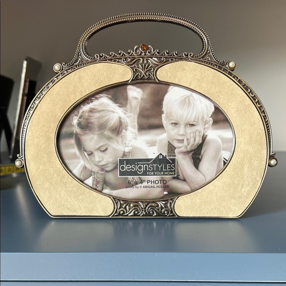 Antique Cream Picture Frame